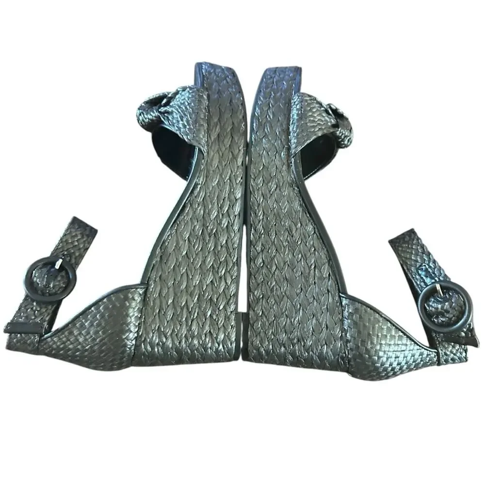 On 34th Nihari Knot Platform Wedge Sandals NEW Size 10